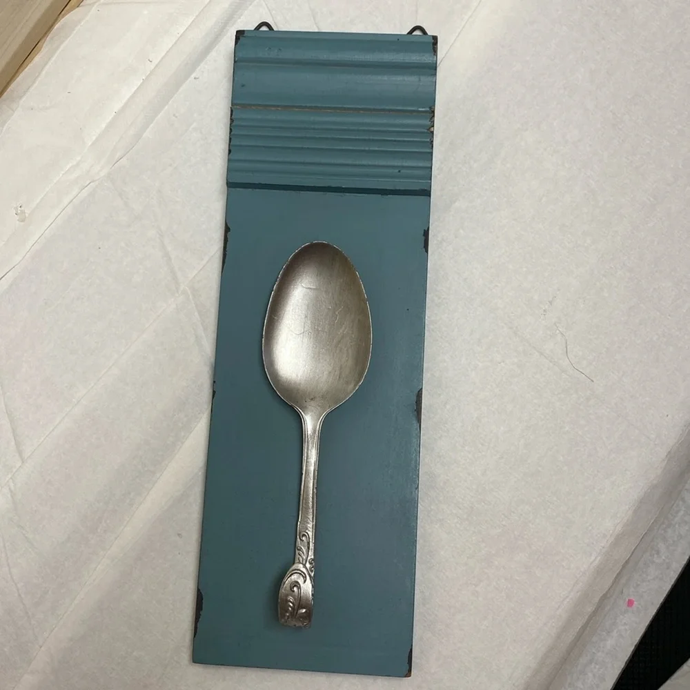 Kitchen spoon hook